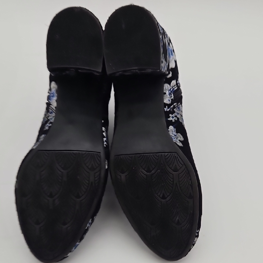 SO Floral Embroidered Ankle Boots - Black and Blue - Picture 10 of 14